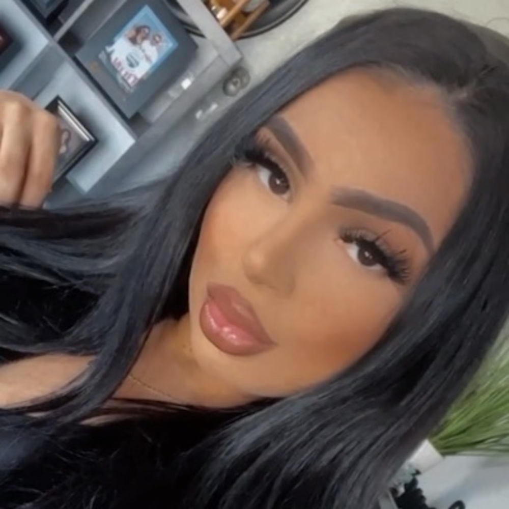 Meet your Posher, Sabrina